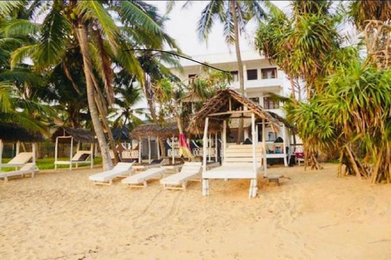 היקדואה Jasmine Garden Beach Guest House מראה חיצוני תמונה